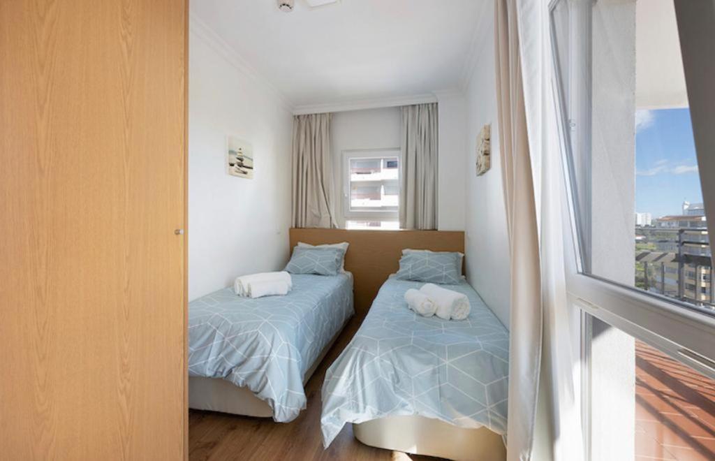 Cozy Apartment With Seaview 300M From The Beach Portimão Eksteriør billede